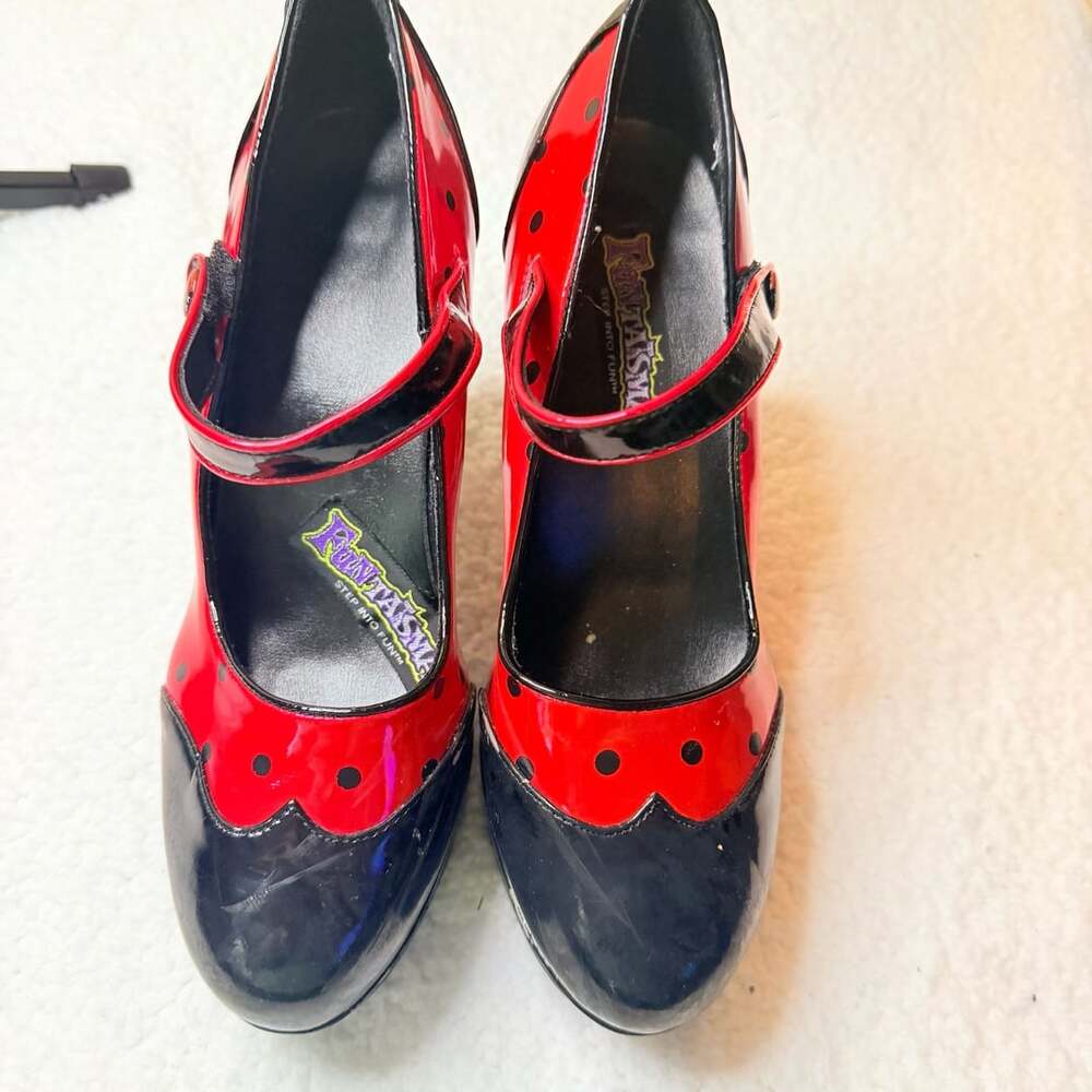 Funtasma Lady-60 Mary Jane Pumps Red Black